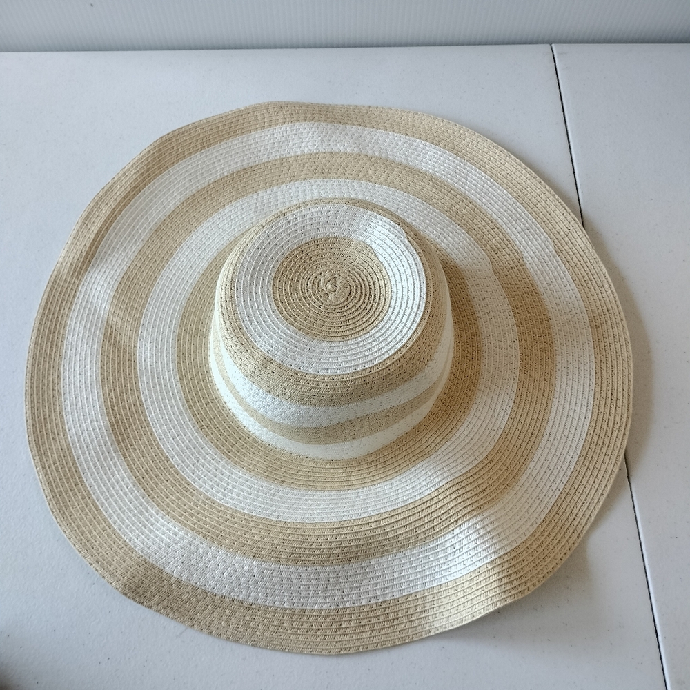 Shade & Shore packable straw floppy hat beach travel vacation white tan Beige - Picture 4 of 6